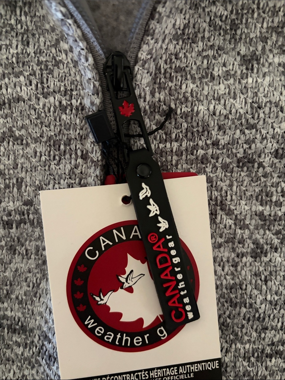 ✨ BRAND NEW WITH TAGS ✨
Canada Weather Gear Knit Fleece Full-Zip Hybrid Jacket. - Picture 6 of 7